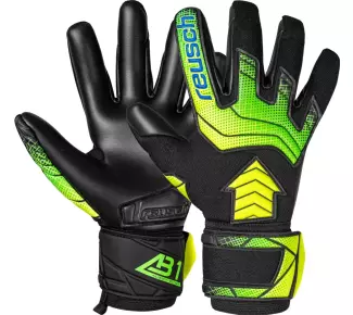 Brankařské rukavice